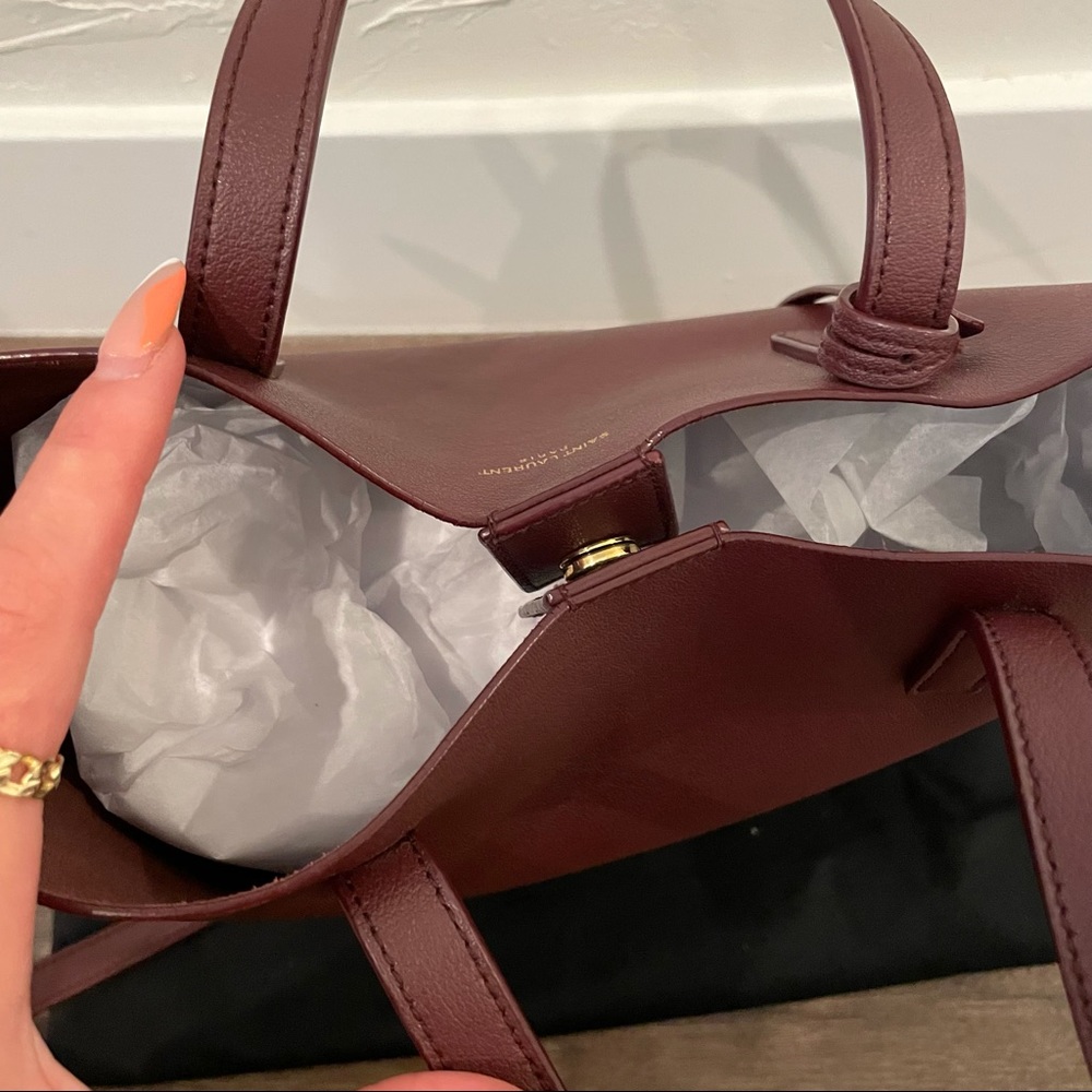 Like new! Saint Laurent Toy Shopping tote bag - Picture 6 of 14